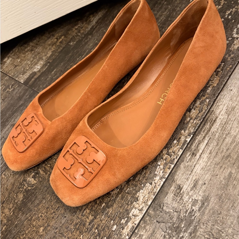 Tory Burch Women's Brown Suede Loafers - Picture 2 of 4